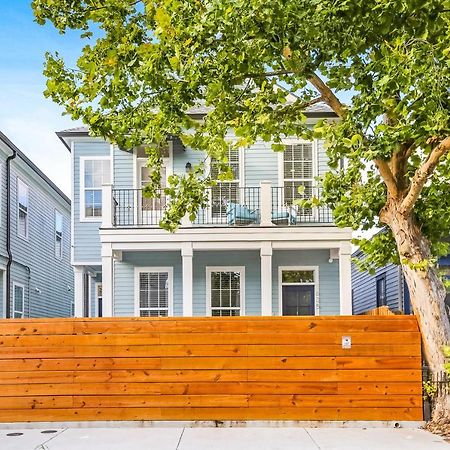 Hosteeva Chic Urban Retreat W Pool Steps To St Charles Ave And Near Bourbon St Apartment New Orleans Exterior photo