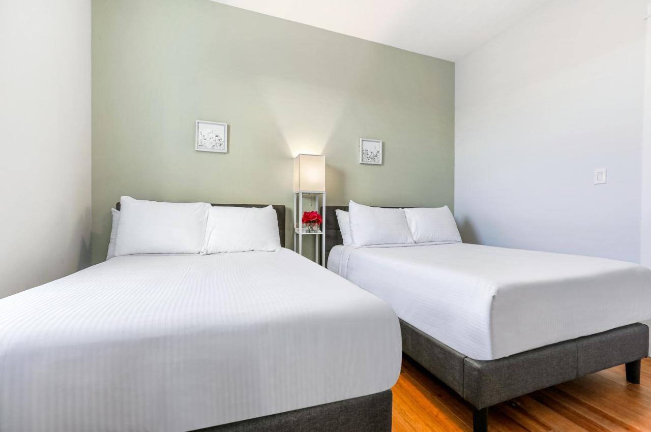 Hosteeva Chic Urban Retreat W Pool Steps To St Charles Ave And Near Bourbon St Apartment New Orleans Exterior photo